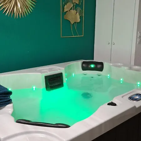 And Jacuzzi Tuluza