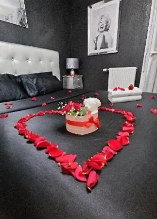 And Jacuzzi Apartment *