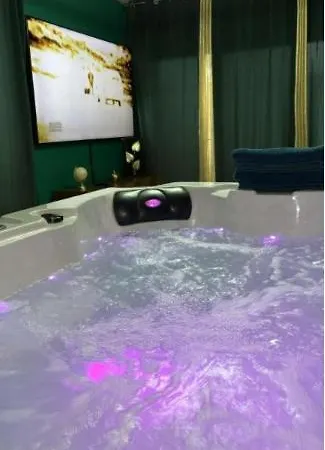 Apartament And Jacuzzi Tuluza