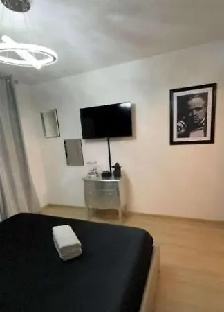 Apartament And Jacuzzi Tuluza