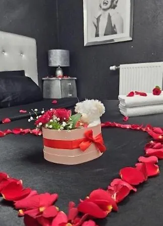 And Jacuzzi تولوز