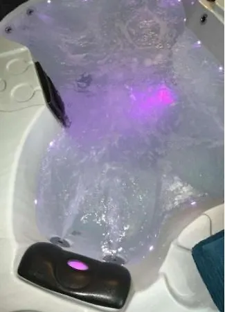 شقة And Jacuzzi تولوز